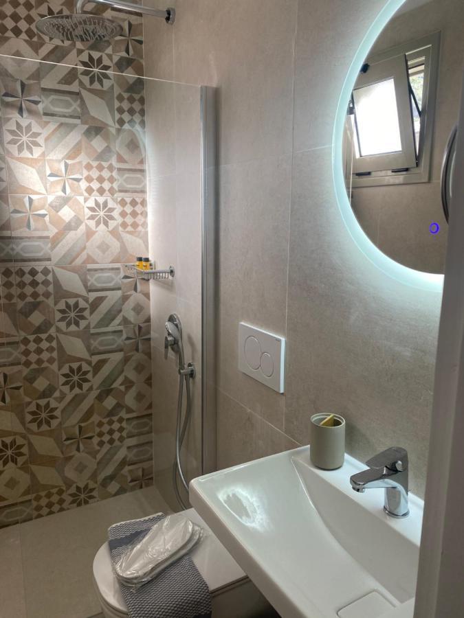 Libera Private Rooms Parga Ngoại thất bức ảnh
