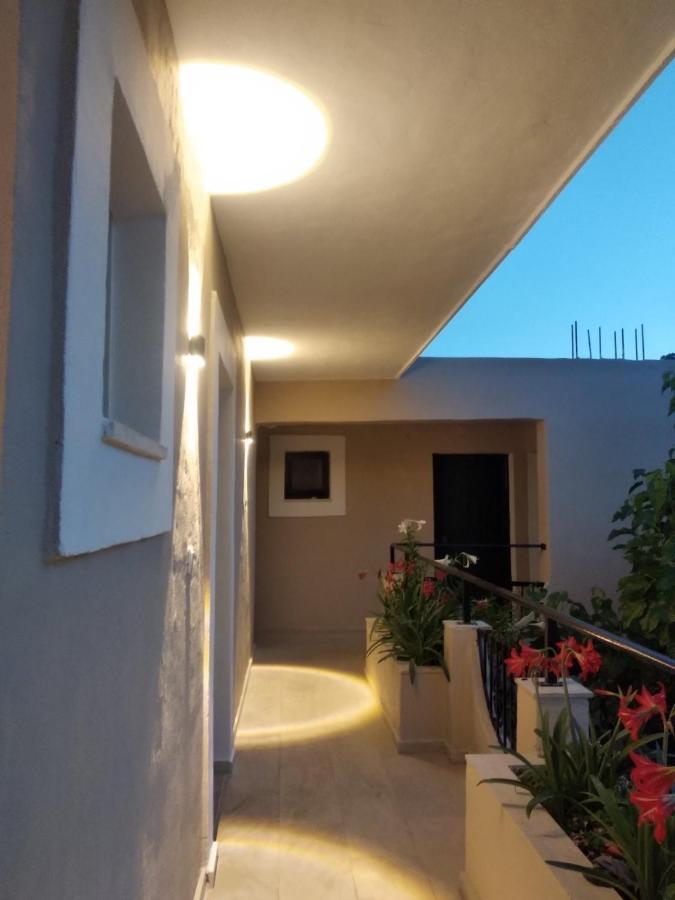 Libera Private Rooms Parga Ngoại thất bức ảnh