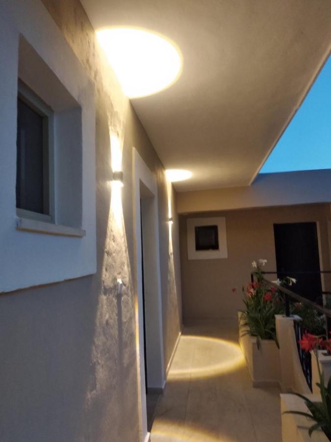 Libera Private Rooms Parga Ngoại thất bức ảnh