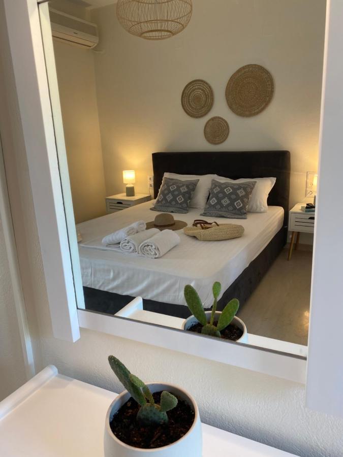 Libera Private Rooms Parga Ngoại thất bức ảnh