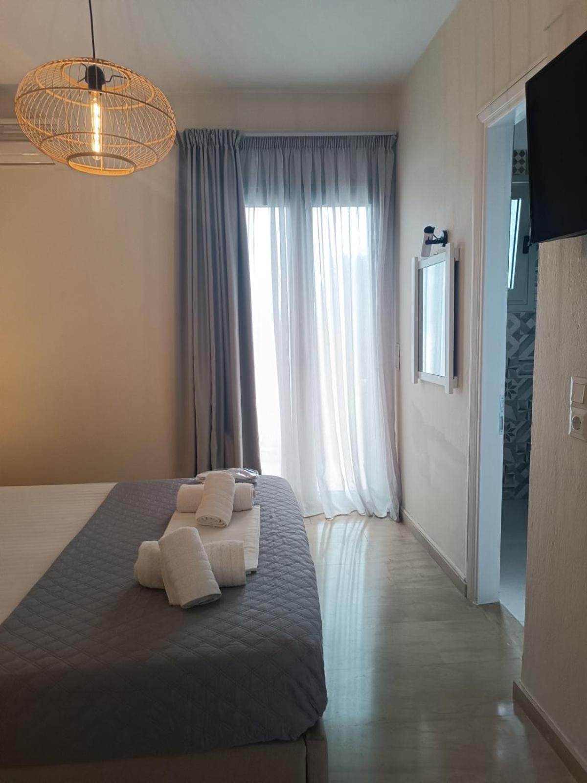 Libera Private Rooms Parga Ngoại thất bức ảnh
