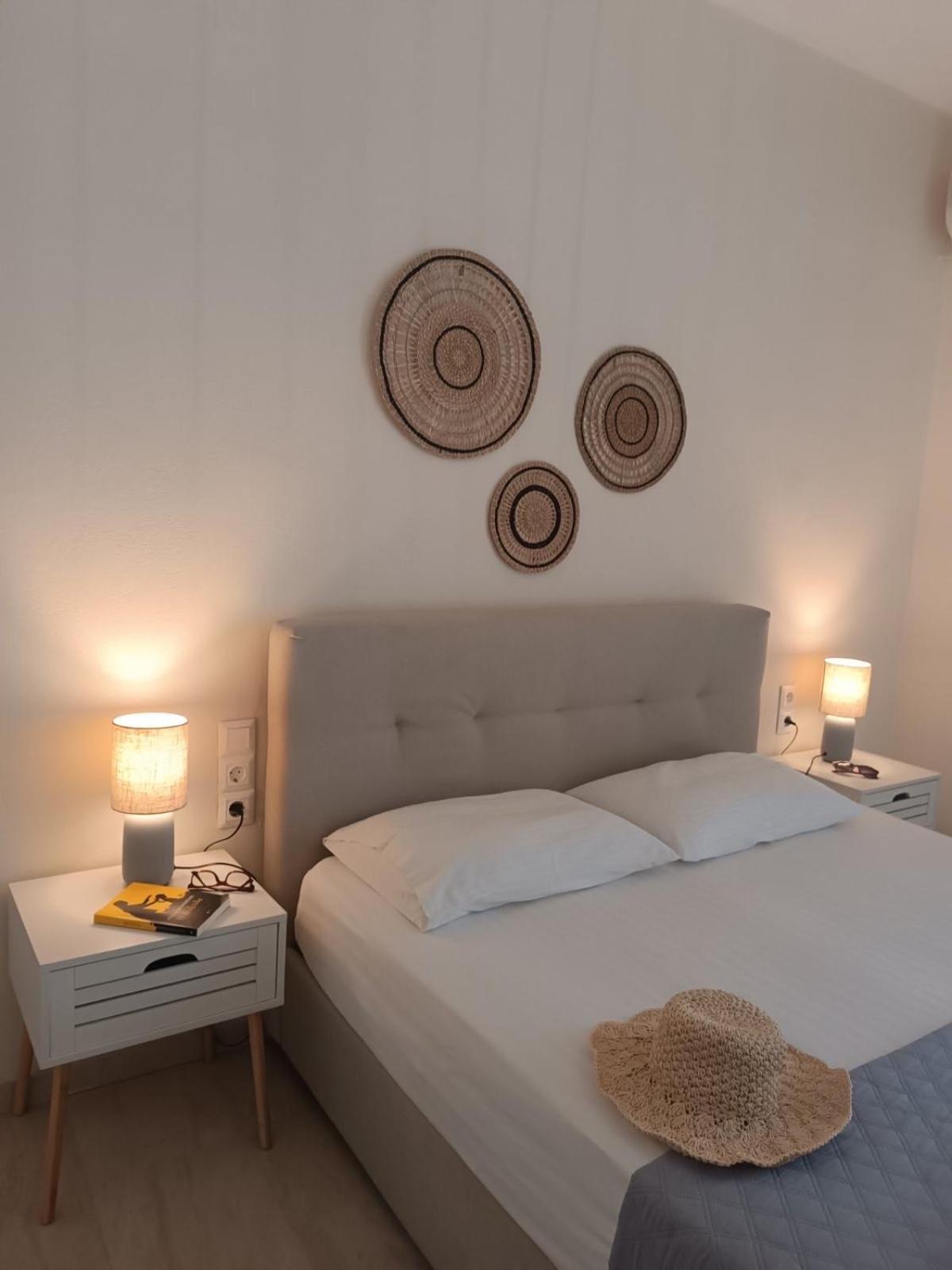 Libera Private Rooms Parga Ngoại thất bức ảnh